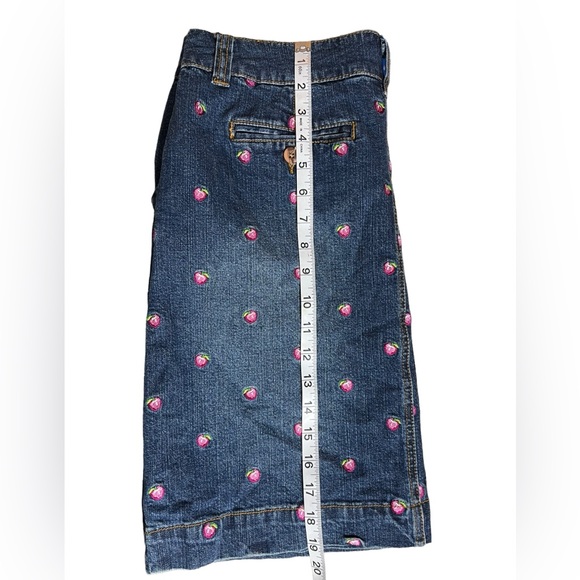 Lilly Pulitzer Embroidered Strawberry Pencil Denim Skirt. Size 6 RN88189. - Picture 10 of 15